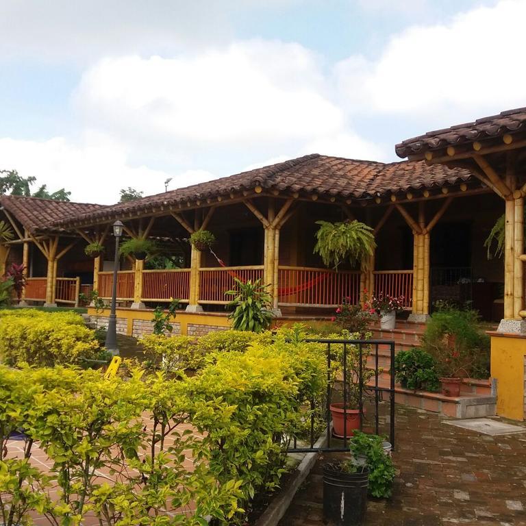 הוילה Calarcá Finca El Diamante מראה חיצוני תמונה